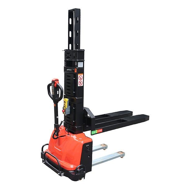 Gerbeur embarqué électrique 600 kg, hauteur de chargement 910 mm charge